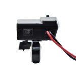 Priza USB x 2, bricheta x 1 si Voltmetru digital moto, led verde, culoare negru Priza USB x 2, bricheta x 1 si Voltmetru digital moto, led verde, culoare negru